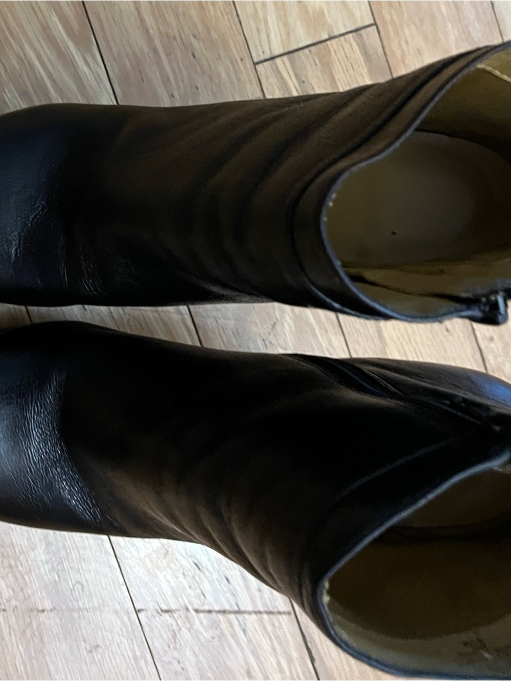 Nine West Black Leather Ankle Booties with Side Zip Pre-loved